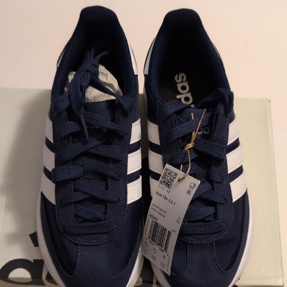 adidas Other - Adidas Run 70s 2.0 J Dark Blue/Cloud White JI2267 Juniors Size 4Y/5.5W Sneakers